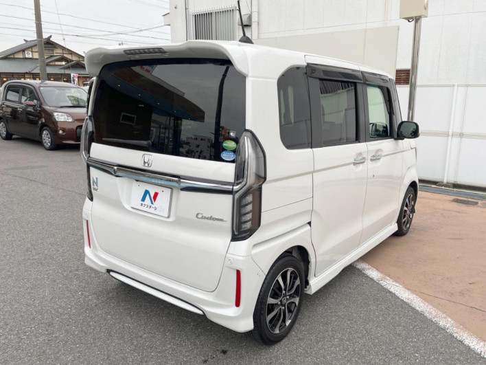 2020 Honda N-BOX CUSTOM 6BA-JF3 (UW-6a3b4a67f3bb6)[25]