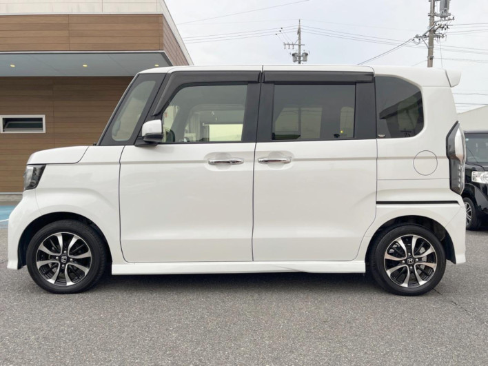 2020 Honda N-BOX CUSTOM 6BA-JF3 (UW-6a3b4a67f3bb6)[14]