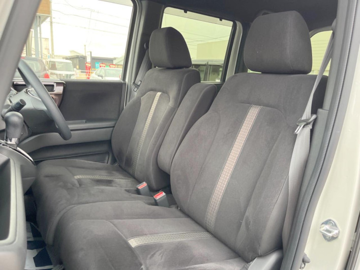 2020 Honda N-BOX CUSTOM 6BA-JF3 (UW-6a3b4a67f3bb6)[20]