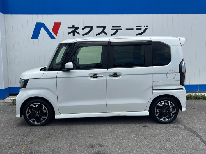 2019 Honda N-BOX CUSTOM DBA-JF3 (UW-6a3b4a69bc14d)[17]