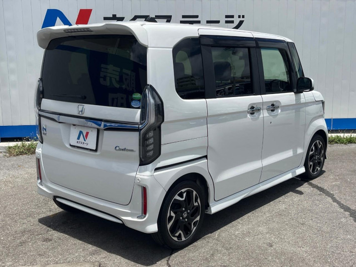 2019 Honda N-BOX CUSTOM DBA-JF3 (UW-6a3b4a69bc14d)[20]