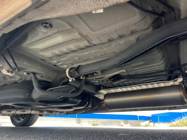 2019 Honda N-BOX CUSTOM DBA-JF3 (UW-6a3b4a69bc14d)[14]