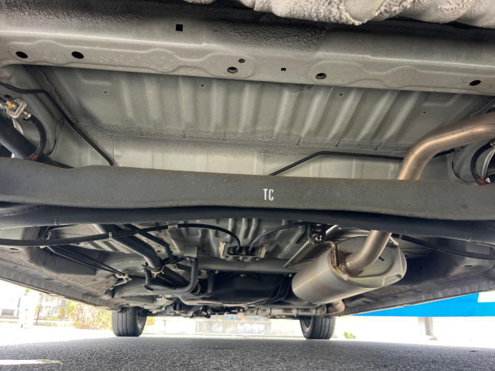 2019 Honda N-BOX CUSTOM DBA-JF3 (UW-6a3b4a69bc14d)[12]