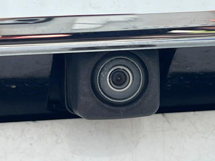 2019 Honda N-BOX CUSTOM DBA-JF3 (UW-6a3b4a69bc14d)[11]