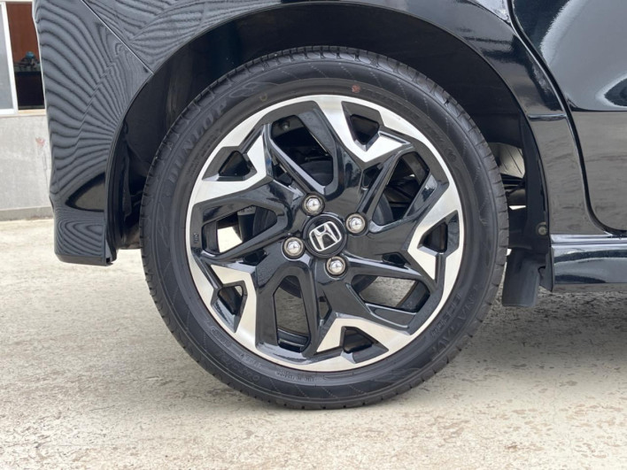2020 Honda N-BOX CUSTOM 6BA-JF3 (UW-6a3b4a6a300cc)[11]