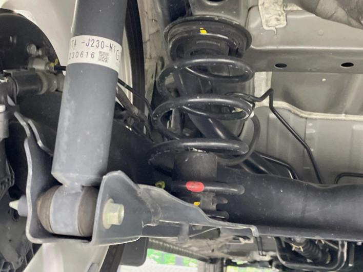 2024 Honda N-BOX CUSTOM 6BA-JF3 (UW-6a3b4a6bc8a3d)[21]