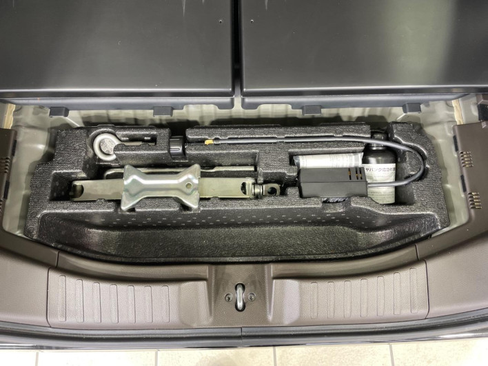 2023 Honda N-BOX 6BA-JF3 (UW-6a3b4a7193252)[29]
