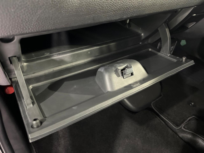 2023 Honda N-BOX CUSTOM 6BA-JF3 (UW-6a3b4a720f863)[24]