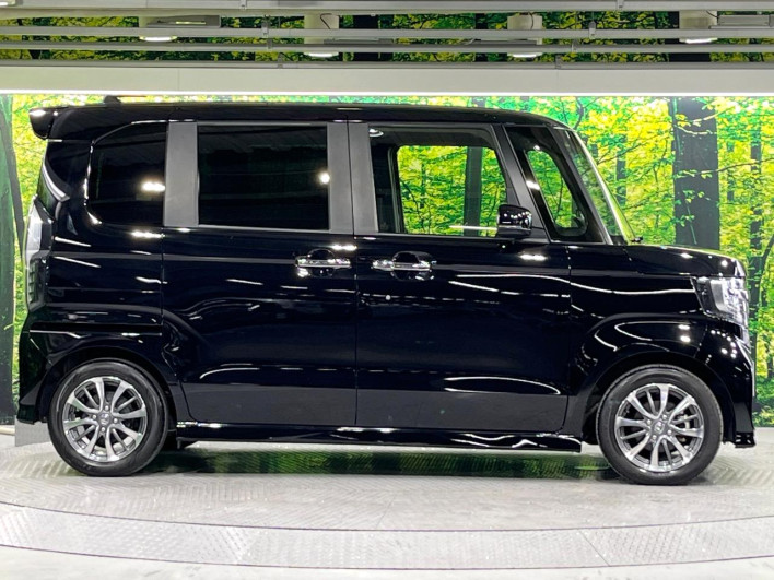 2023 Honda N-BOX CUSTOM 6BA-JF3 (UW-6a3b4a720f863)[8]