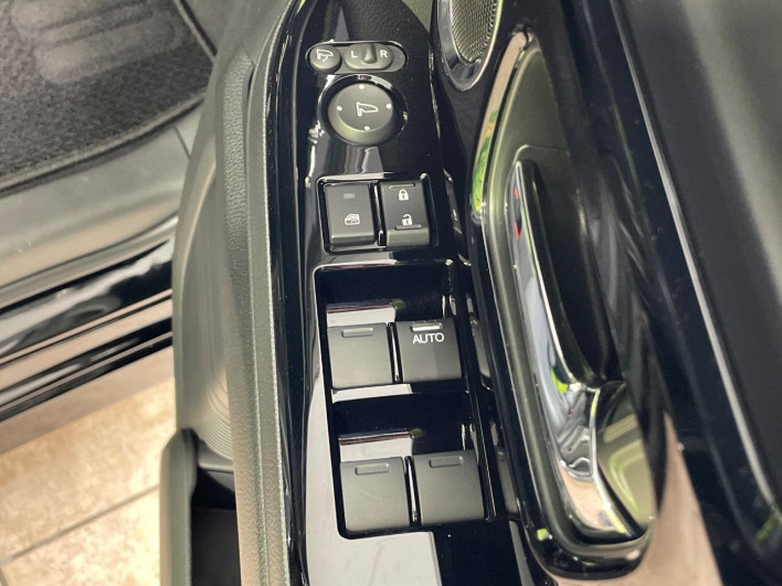 2023 Honda N-BOX CUSTOM 6BA-JF3 (UW-6a3b4a72bd790)[10]