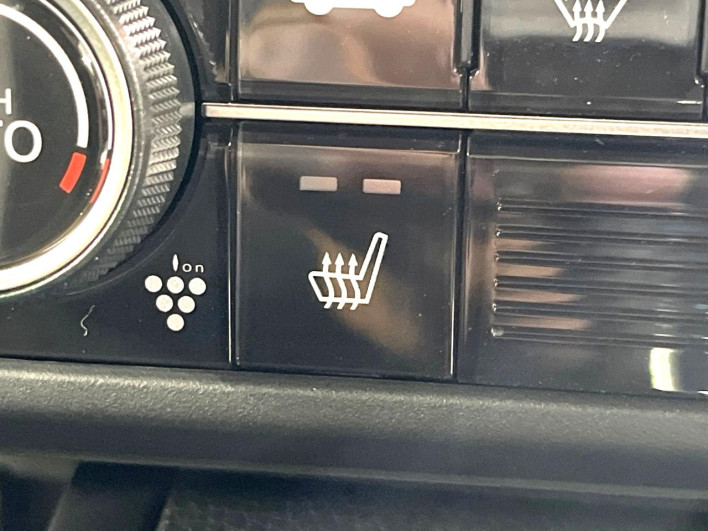 2021 Honda N-BOX CUSTOM 6BA-JF4 (UW-6a3b4a74be072)[20]