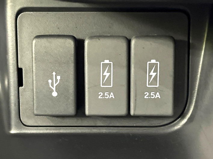 2021 Honda N-BOX CUSTOM 6BA-JF4 (UW-6a3b4a74be072)[27]