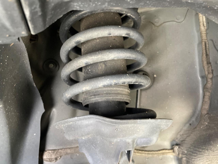 2023 Honda N-BOX CUSTOM 6BA-JF4 (UW-6a3b4a74e7e8d)[11]