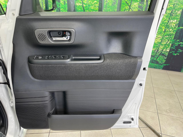 2024 Honda N-BOX CUSTOM 6BA-JF5 (UW-6a3b4a77948ec)[22]