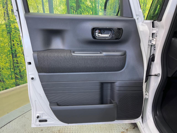 2026 Honda N-BOX CUSTOM 6BA-JF6 (UW-6a3b4a814439b)[21]