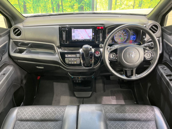 2017 Honda N-WGN Custom DBA-JH1 (UW-6a3b4a897395c)[29]