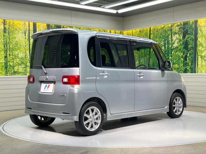 2012 Daihatsu Tanto DBA-L375S (UW-6a3b4aa77ec70)[17]