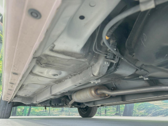 2012 Daihatsu Mira Cocoa DBA-L675S (UW-6a3b4aa98b5f0)[11]