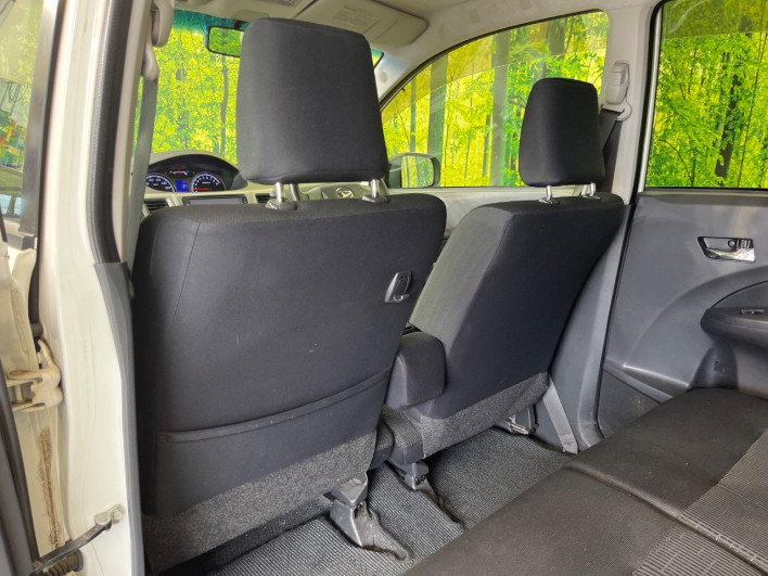 2012 Daihatsu Move DBA-LA100S (UW-6a3b4aab5c6b5)[27]