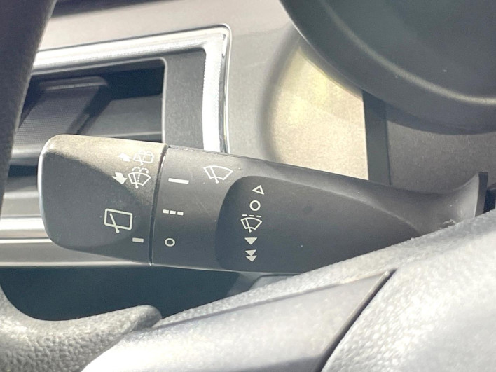 2017 Daihatsu Cast DBA-LA250S (UW-6a3b4ab128083)[17]