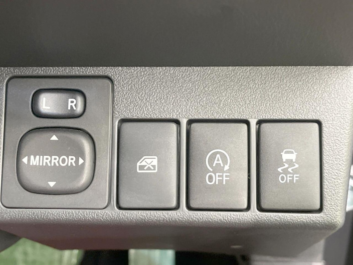 2019 Daihatsu Copen DBA-LA400K (UW-6a3b4aba85fea)[29]