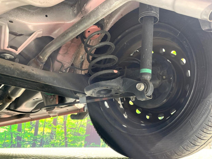 2019 Daihatsu Mira Tocot DBA-LA550S (UW-6a3b4abb6d308)[12]