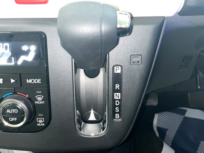 2023 Daihatsu Mira Tocot 5BA-LA550S (UW-6a3b4abd30a16)[26]