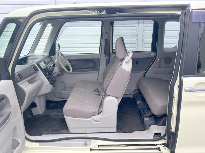 2016 Daihatsu Tanto DBA-LA600S (UW-6a3b4ac12b975)[22]