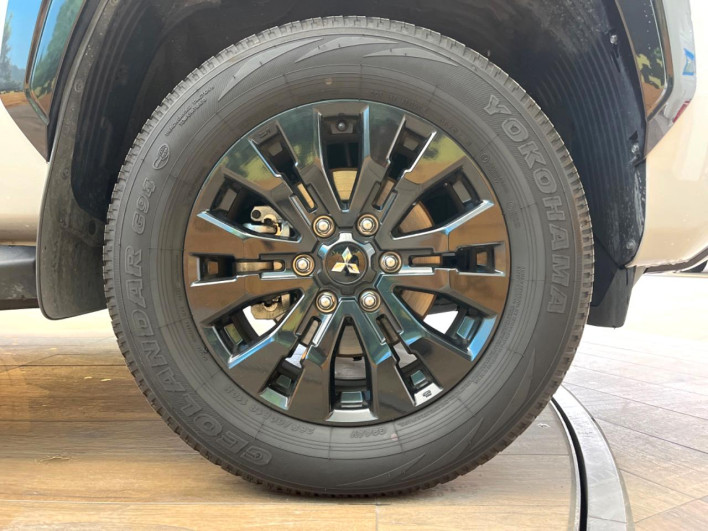 2024 Mitsubishi Triton 3DF-LC2T (UW-6a3b4ade4324d)[25]