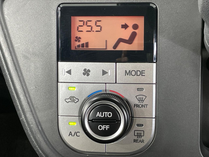 2017 Toyota Passo DBA-M700A (UW-6a3b4adf5e59e)[29]