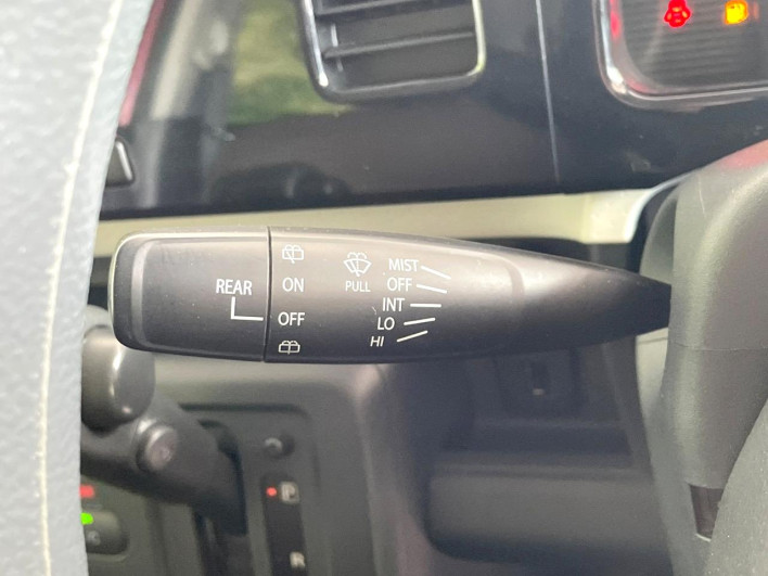 2012 Suzuki MR Wagon DBA-MF33S (UW-6a3b4afb70651)[11]