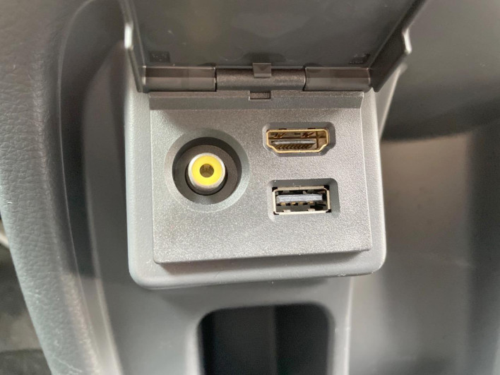 2013 Suzuki Wagon R Stingray DBA-MH34S (UW-6a3b4afe82d33)[23]