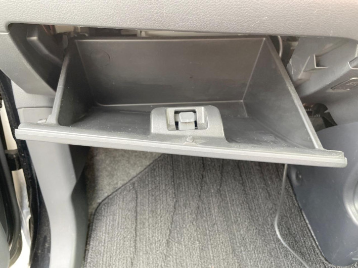 2013 Suzuki Wagon R Stingray DBA-MH34S (UW-6a3b4afe82d33)[4]
