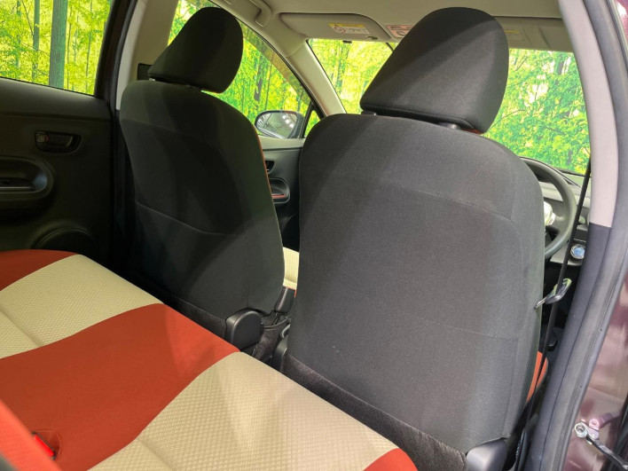 2015 Toyota Aqua DAA-NHP10 (UW-6a3b4b61839f0)[23]