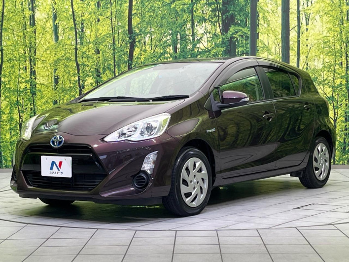 2015 Toyota Aqua DAA-NHP10 (UW-6a3b4b61839f0)[5]
