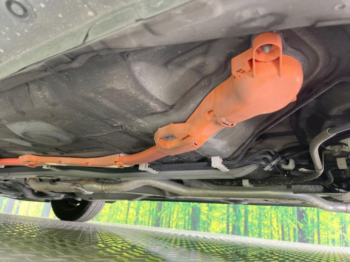 2014 Toyota Aqua DAA-NHP10 (UW-6a3b4b6528a34)[23]