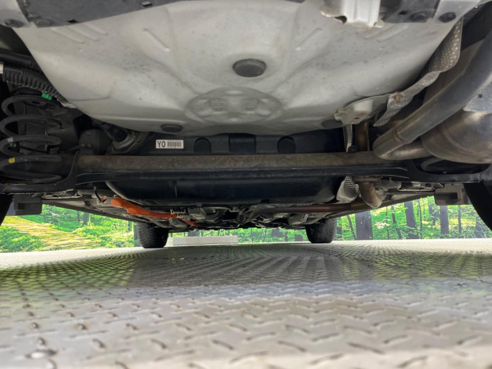 2015 Toyota Aqua DAA-NHP10 (UW-6a3b4b669f7d3)[23]