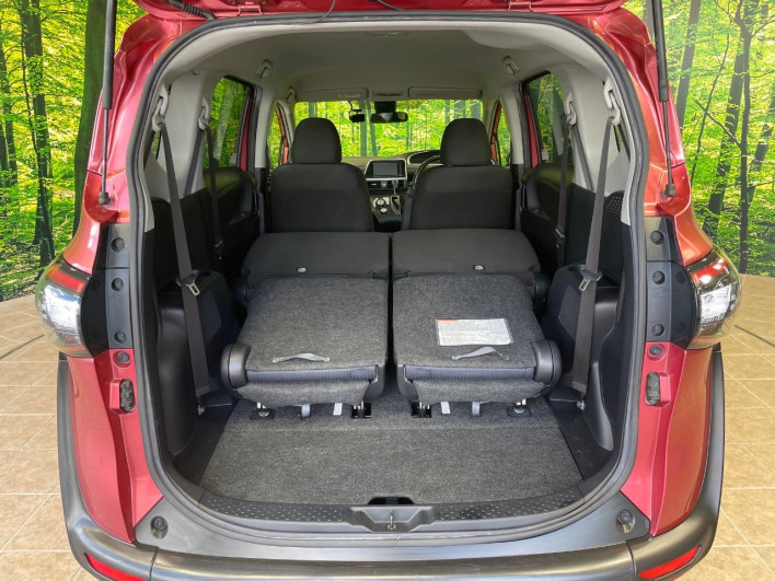 2017 Toyota Sienta DBA-NSP170G (UW-6a3b4b6f94b3a)[27]