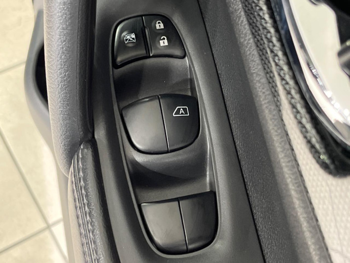 2015 Nissan X-Trail DBA-NT32 (UW-6a3b4b737c41a)[11]