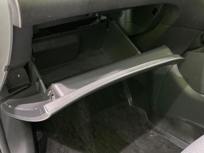 2017 Nissan X-Trail DBA-NT32 (UW-6a3b4b73d620a)[26]