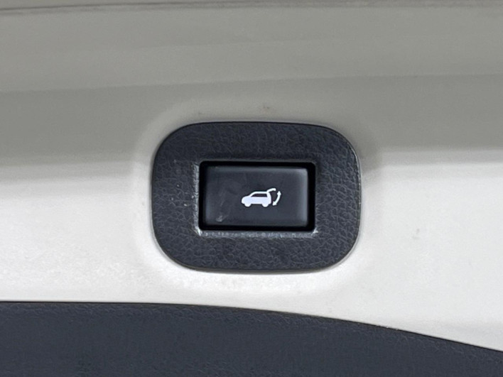2017 Nissan X-Trail DBA-NT32 (UW-6a3b4b73d620a)[16]