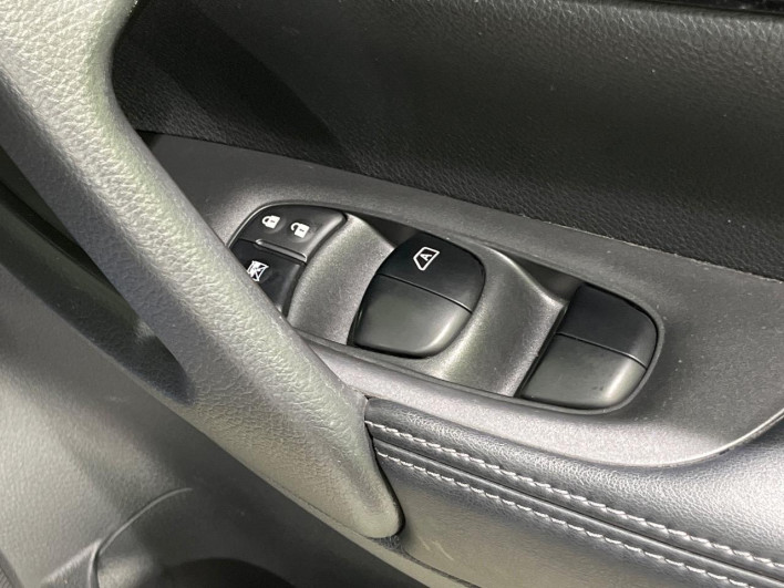 2017 Nissan X-Trail DBA-NT32 (UW-6a3b4b73d620a)[11]