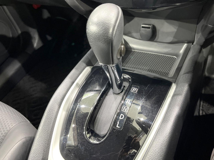 2017 Nissan X-Trail DBA-NT32 (UW-6a3b4b7436744)[27]
