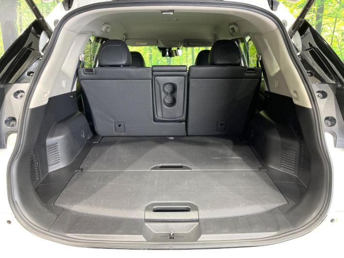 2017 Nissan X-Trail DBA-NT32 (UW-6a3b4b7436744)[8]