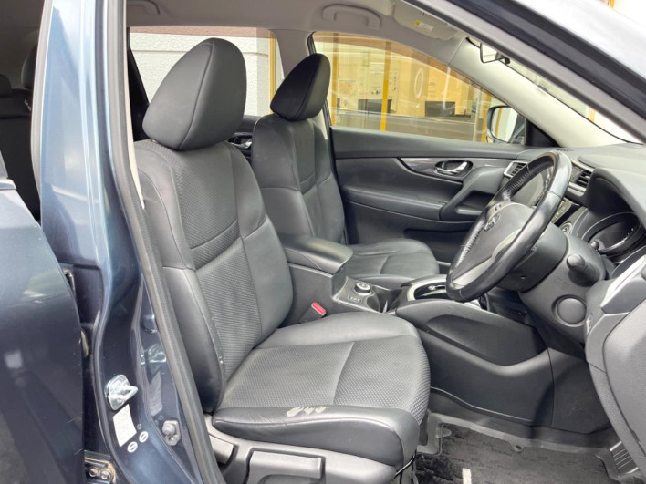 2014 Nissan X-Trail DBA-NT32 (UW-6a3b4b76b94ce)[11]