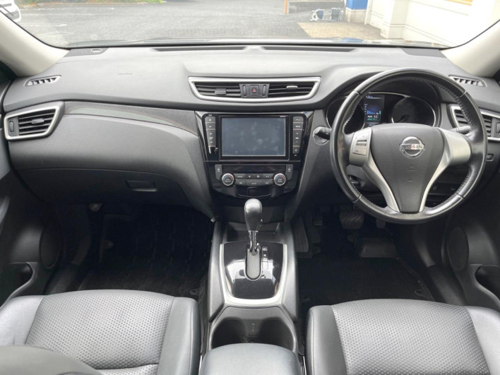 2014 Nissan X-Trail DBA-NT32 (UW-6a3b4b76b94ce)[24]