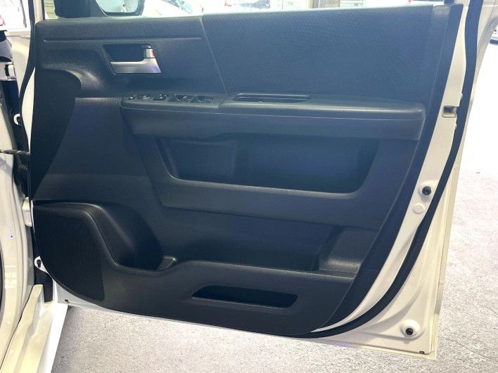 2012 Honda Stepwgn Spada DBA-RK5 (UW-6a3b4b8034cea)[24]
