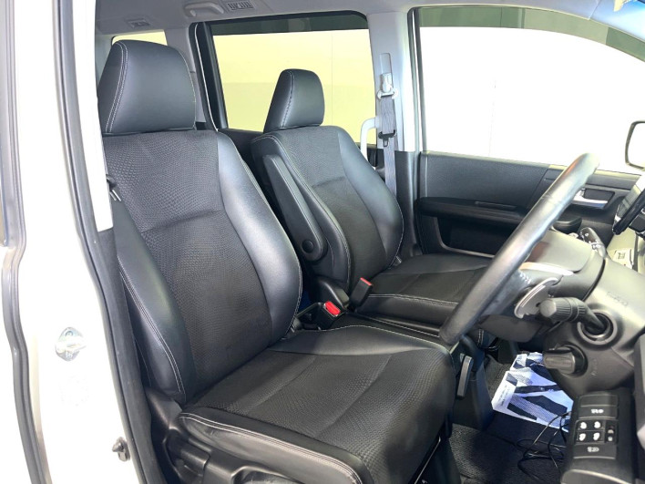 2012 Honda Stepwgn Spada DBA-RK5 (UW-6a3b4b8034cea)[20]