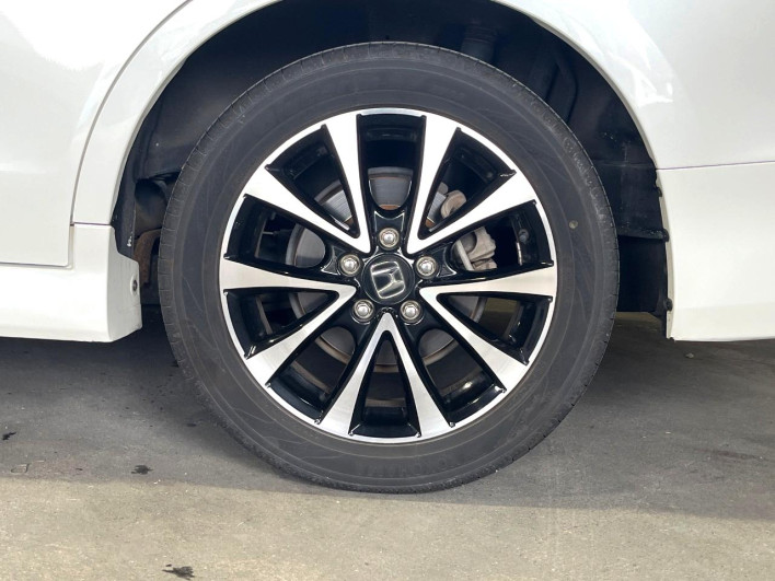 2012 Honda Stepwgn Spada DBA-RK5 (UW-6a3b4b8034cea)[6]