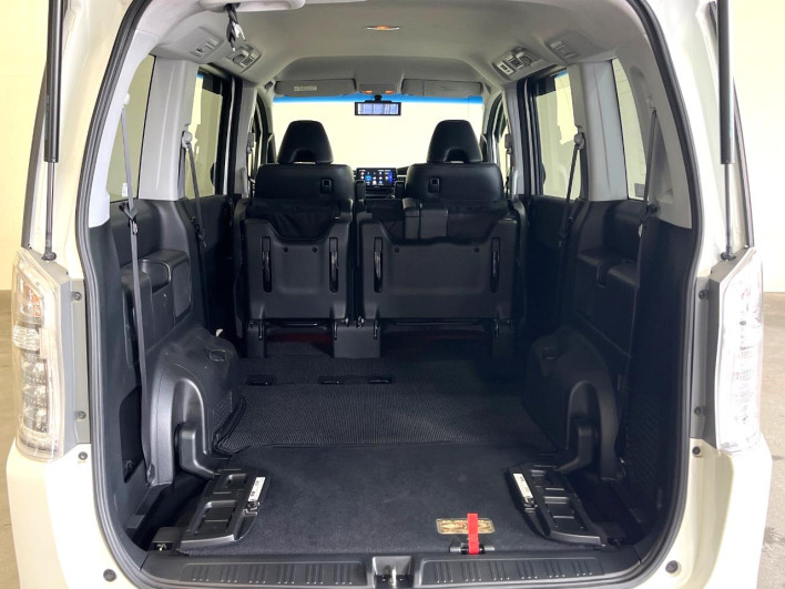 2012 Honda Stepwgn Spada DBA-RK5 (UW-6a3b4b8034cea)[29]